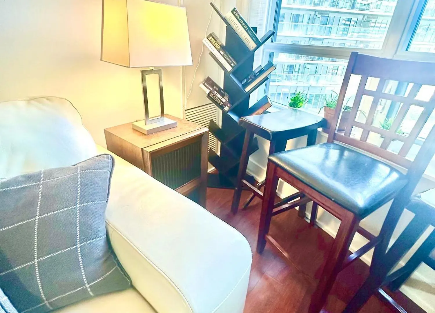 Apartmán Core Downtown Toronto-3 Bedrooms-2 Bathrooms-Washrooms-Free Parking-Cn Tower-Ripleys Museum-Blue Jays Stadium In Front-Indoor Gym-Swimming Pool-Jacuzzi Sauna-Filter Drinking Water-Wifi Kanada